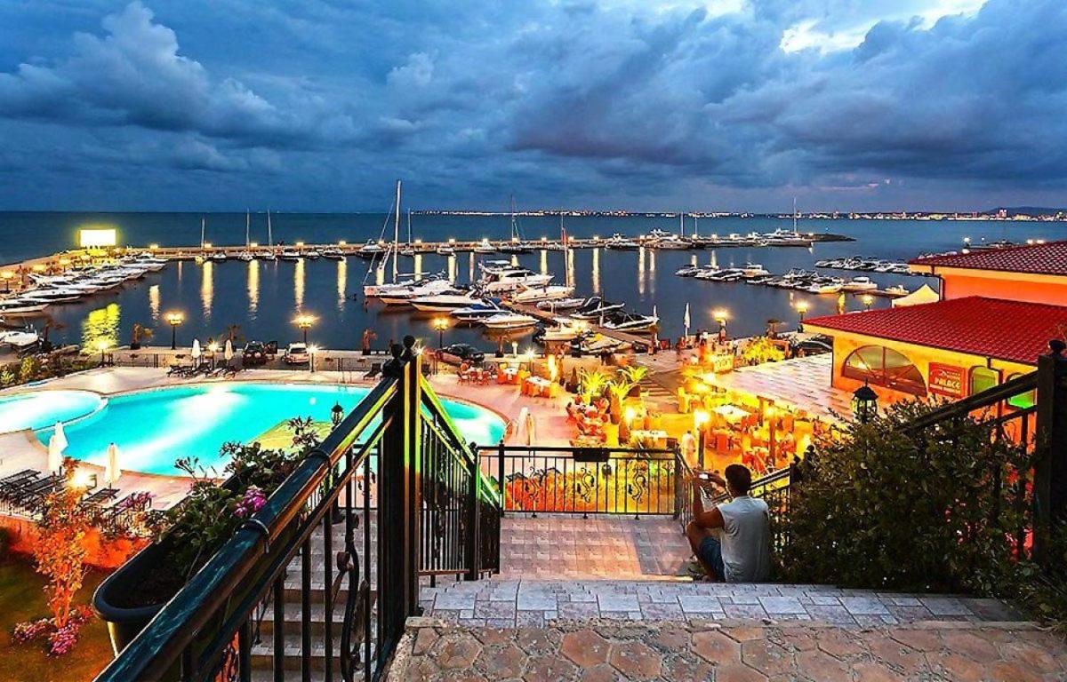 Royal Palm Studio With Seaview Sveti Vlas Eksteriør billede